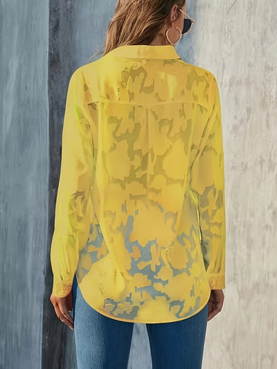 Liselot | Transparante blouse met bloemenreliëf