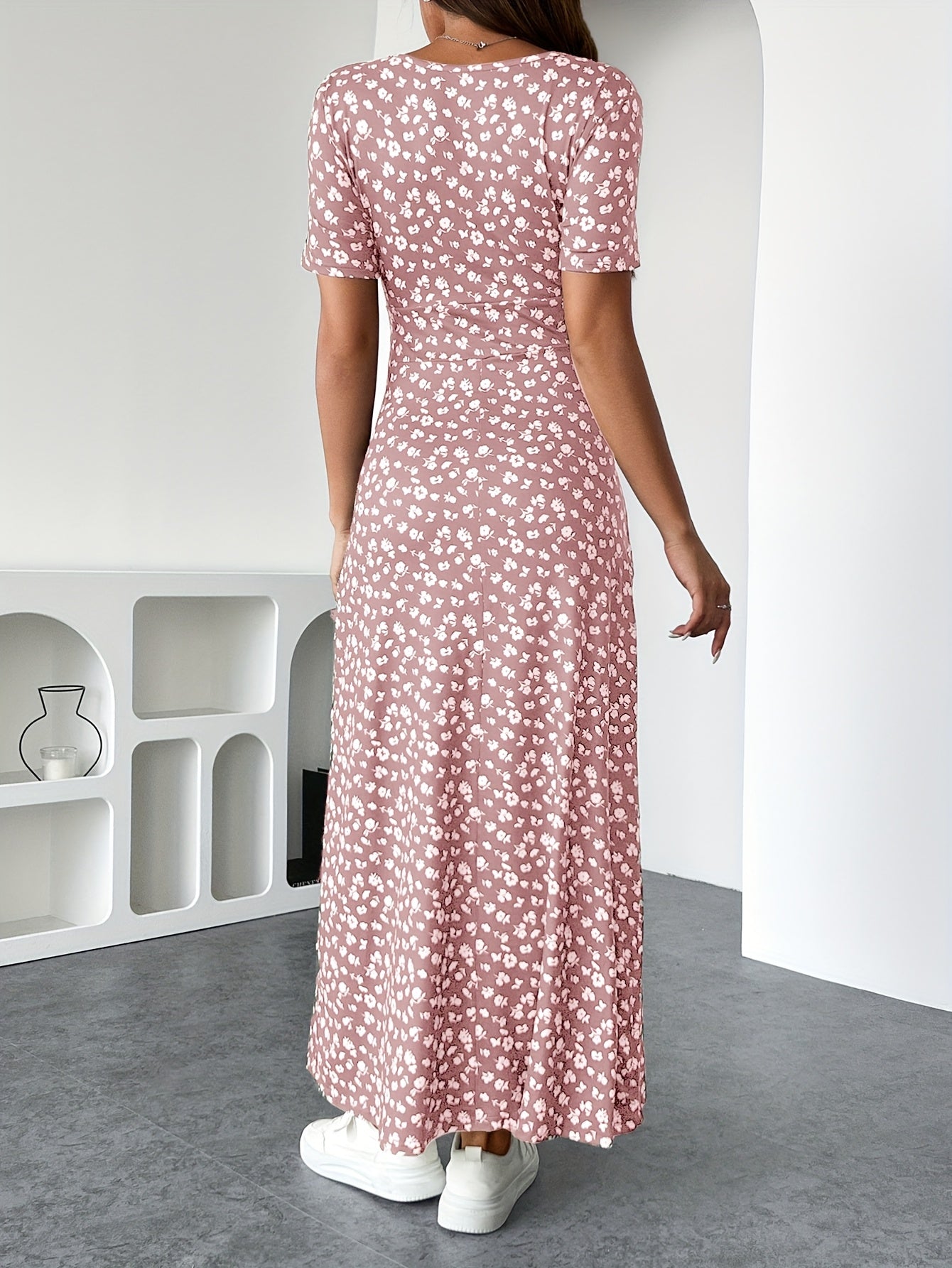 Bente | Comfort Flower Dress