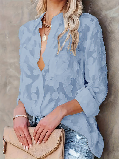 Liselot | Transparante blouse met bloemenreliëf