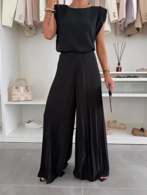 Lunéa | Luxe Loungewear Look