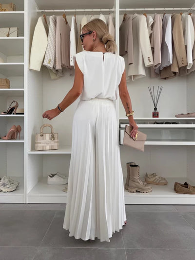Lunéa | Luxe Loungewear Look
